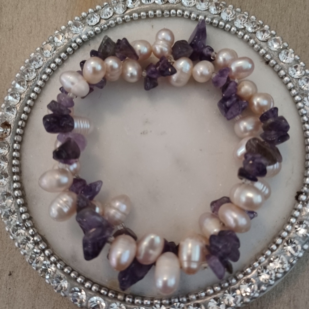 Key West Pearl & Purple Amethyst Stretch Bracelet - Picture 2 of 4